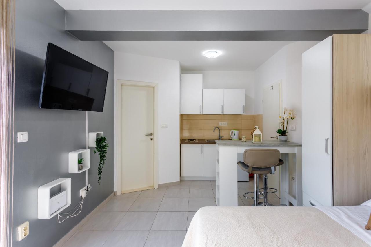 Luxury Apartments Budimir Podstrana Buitenkant foto